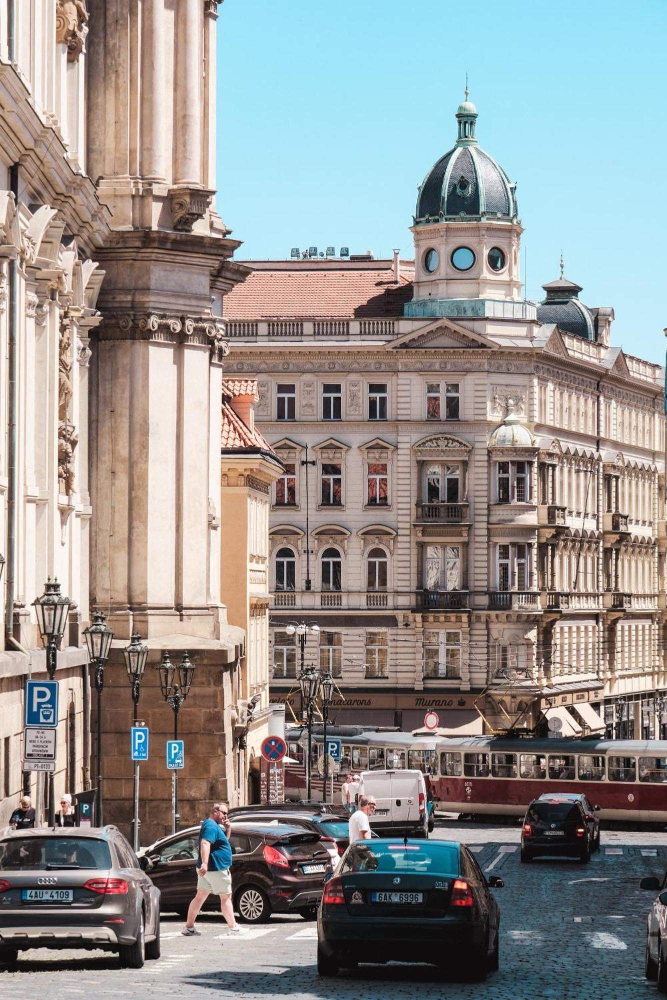 Happy Hostel In Centrum Praga Exterior foto